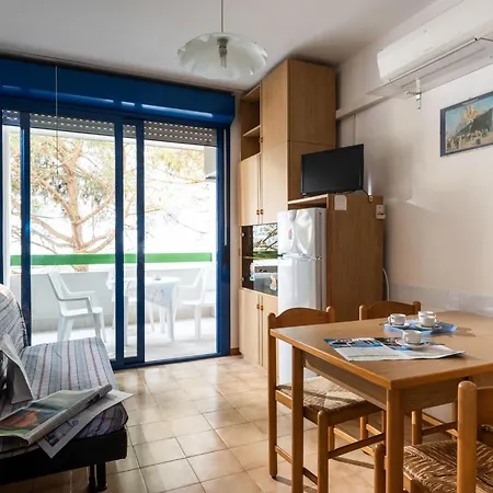 Cozy Flat In The Area In Lejlighed