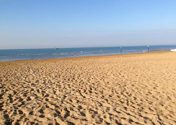 Daire Beachside For Families And Friends *