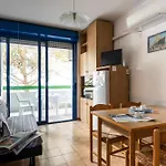 Beachside For Families And Friends Διαμέρισμα