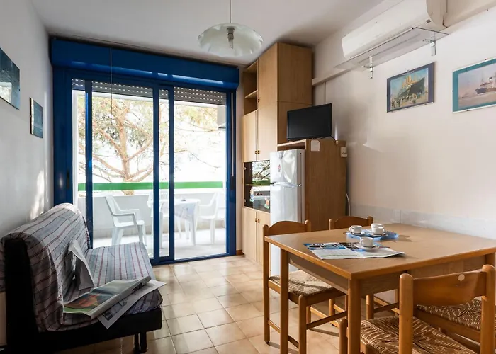 Beachside For Families And Friends Apartment